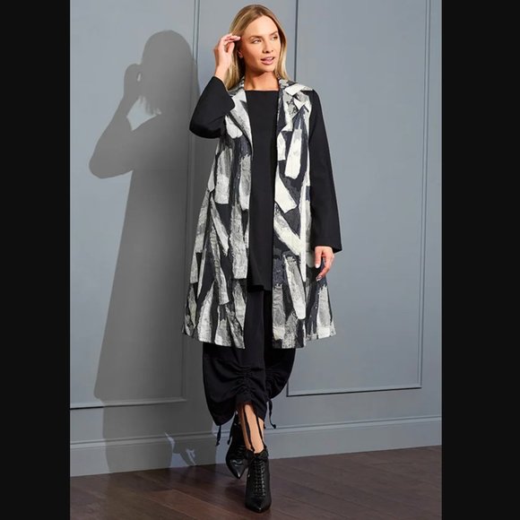 Bryn Walker Marcelina Stretch Jacquard Open Front Vest - Picture 4 of 12